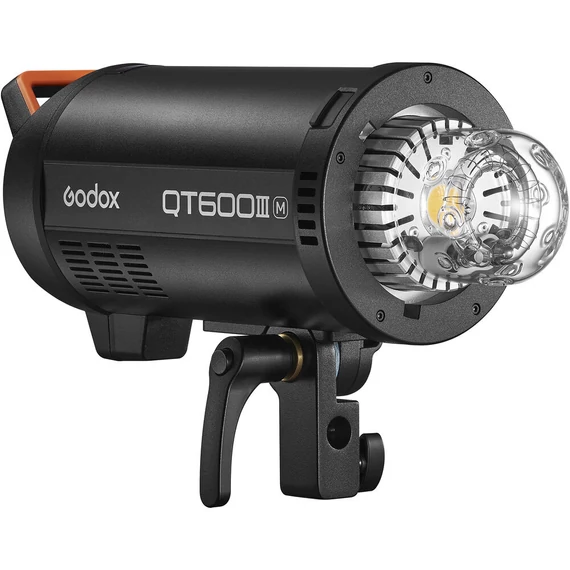 GODOX QT600IIIM Stúdióvaku (Bowens)